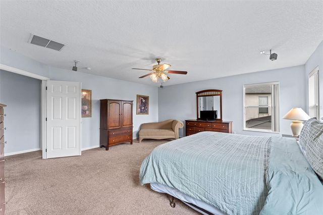 213 WILLOW VIEW DRIVE, Davenport, FL 33896