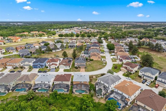 213 WILLOW VIEW DRIVE, Davenport, FL 33896