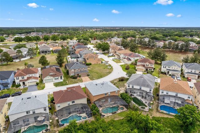 213 WILLOW VIEW DRIVE, Davenport, FL 33896