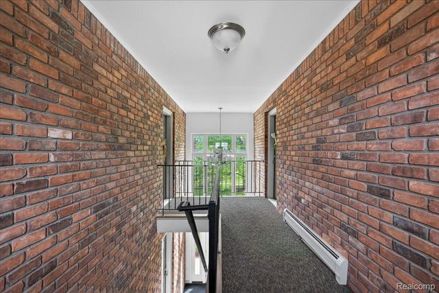 454 Romeo Road 226, Rochester, MI 48307