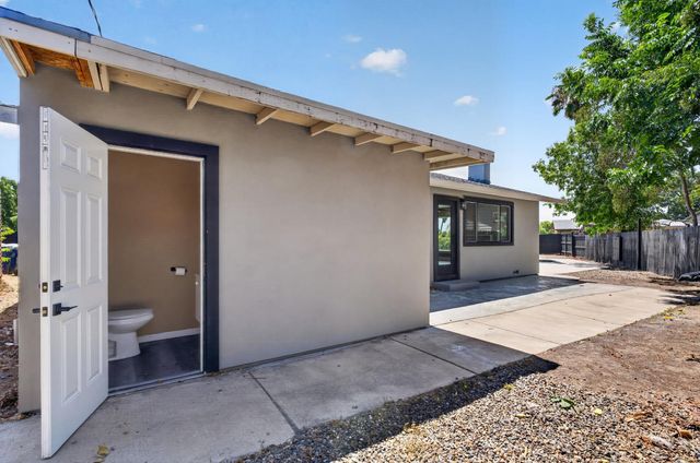 6101 Shenandoah Dr, Sacramento, CA 95841