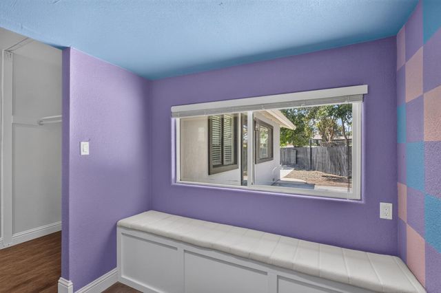 6101 Shenandoah Dr, Sacramento, CA 95841