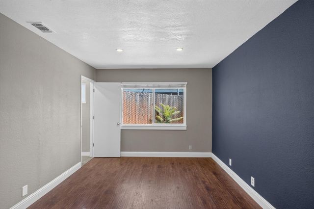 6101 Shenandoah Dr, Sacramento, CA 95841
