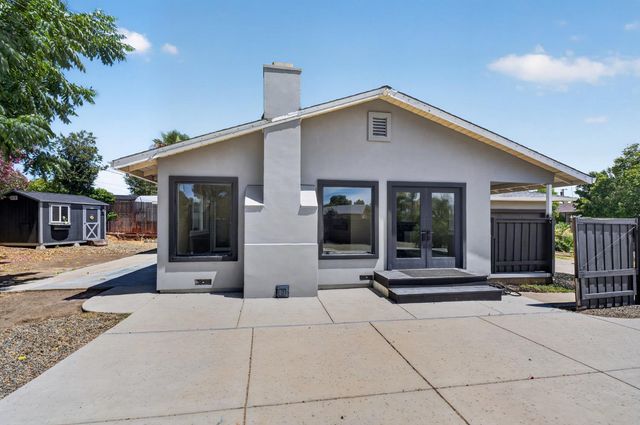 6101 Shenandoah Dr, Sacramento, CA 95841