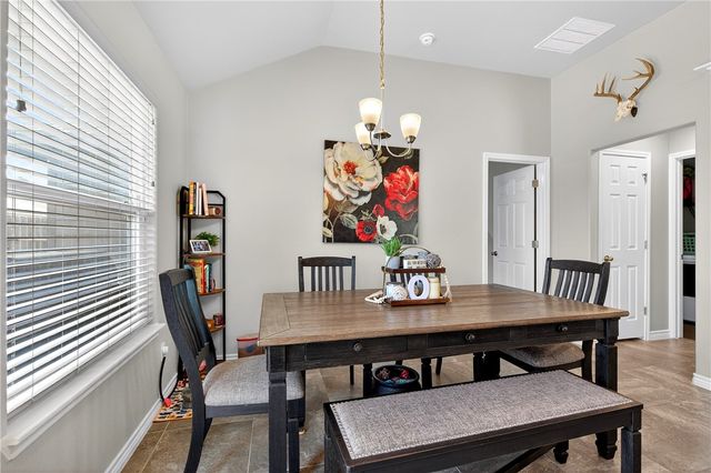 7518 Loyd Neal Dr, Corpus Christi, TX 78414