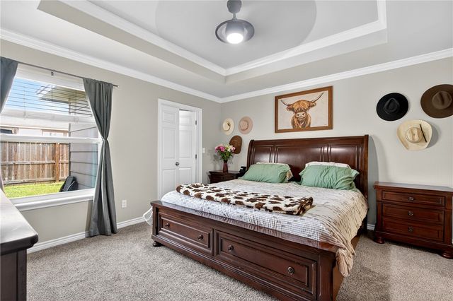 7518 Loyd Neal Dr, Corpus Christi, TX 78414