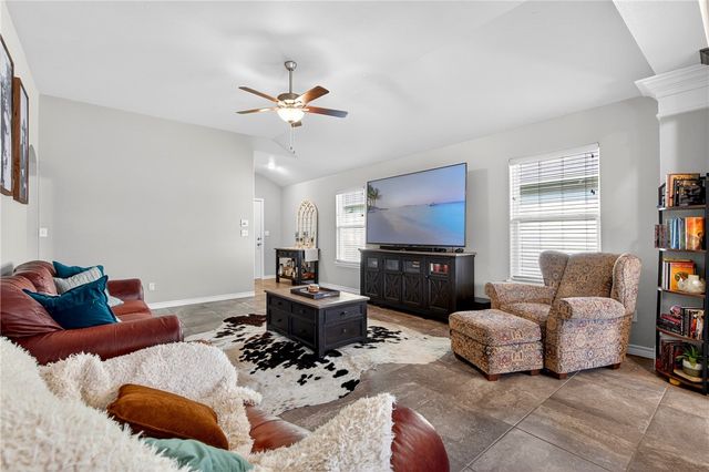 7518 Loyd Neal Dr, Corpus Christi, TX 78414