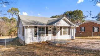 707 E Mason Street, Franklinton, NC 27525