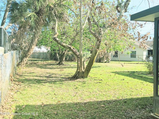 173 Las Palmas, Merritt Island, FL 32953