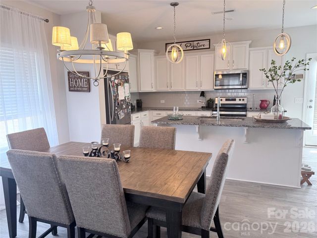 113 Dublin Court, Statesville, NC 28677