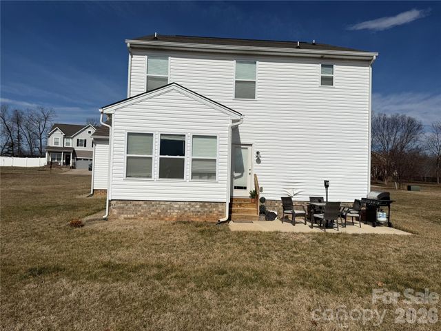 113 Dublin Court, Statesville, NC 28677