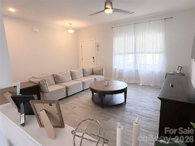 113 Dublin Court, Statesville, NC 28677