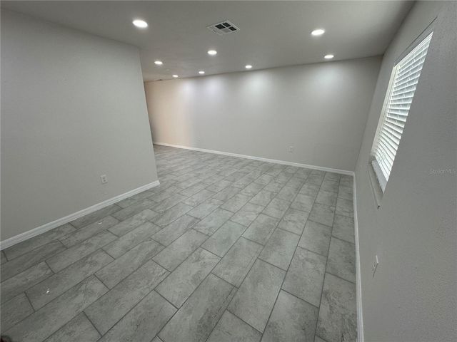 1438 MOONLITE DRIVE, Lakeland, FL 33801