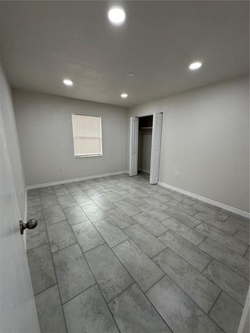 1438 MOONLITE DRIVE, Lakeland, FL 33801