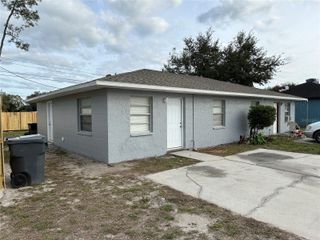 1438 MOONLITE DRIVE, Lakeland, FL 33801
