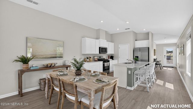 331 CHAMBERS Avenue, Yulee, FL 32097