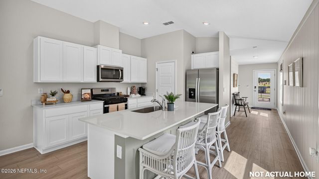 331 CHAMBERS Avenue, Yulee, FL 32097