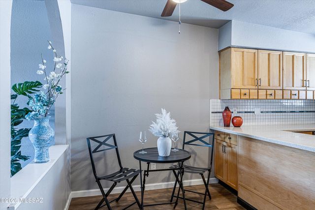 3352 E Fort Lowell Road, Tucson, AZ 85716