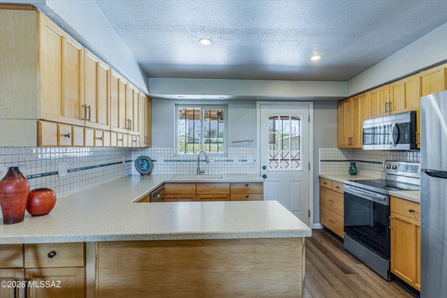 3352 E Fort Lowell Road, Tucson, AZ 85716