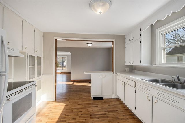 5824 Mount Vernon Avenue, Portage, MI 49024