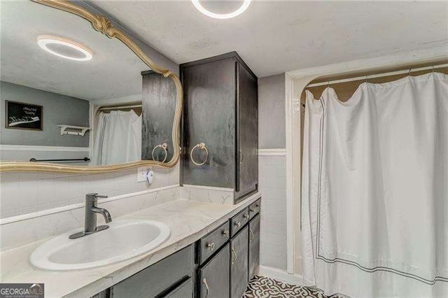 33 Elm Street, Aragon, GA 30104