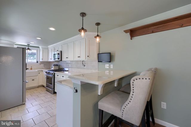 1122-1124 LANCASTER AVE, Columbia, PA 17512