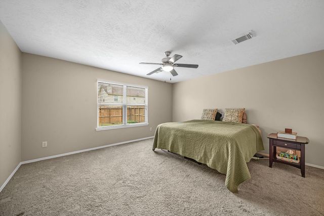 18436 Sunrise Pines Drive, Montgomery, TX 77316