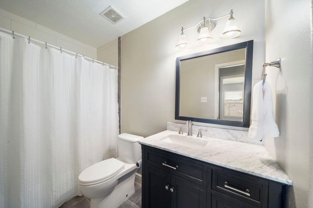 18436 Sunrise Pines Drive, Montgomery, TX 77316