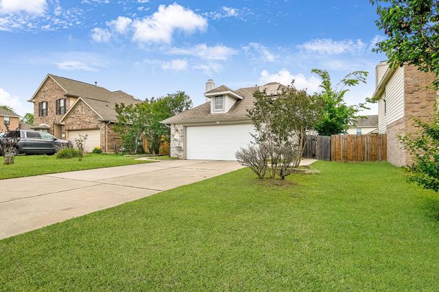 18436 Sunrise Pines Drive, Montgomery, TX 77316