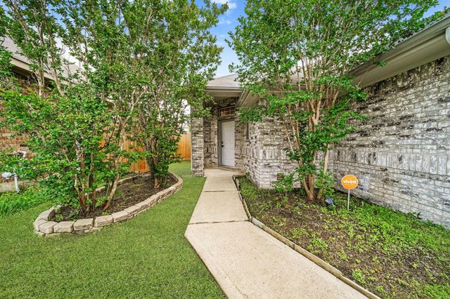 18436 Sunrise Pines Drive, Montgomery, TX 77316