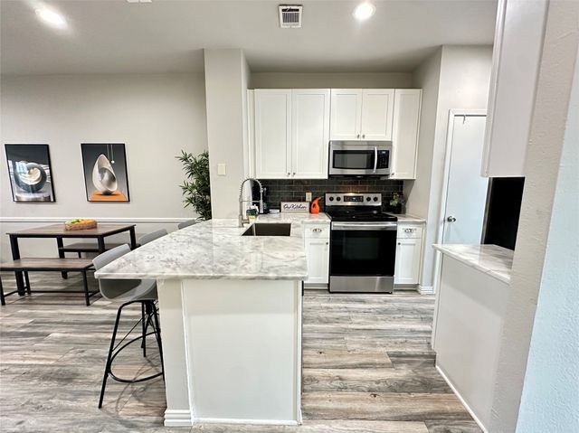 3801 14th Street 103, Plano, TX 75074