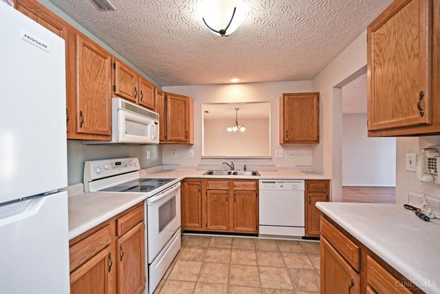 7912 Jessies Way, Fairfield Twp, OH 45011