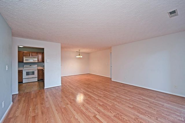 7912 Jessies Way, Fairfield Twp, OH 45011