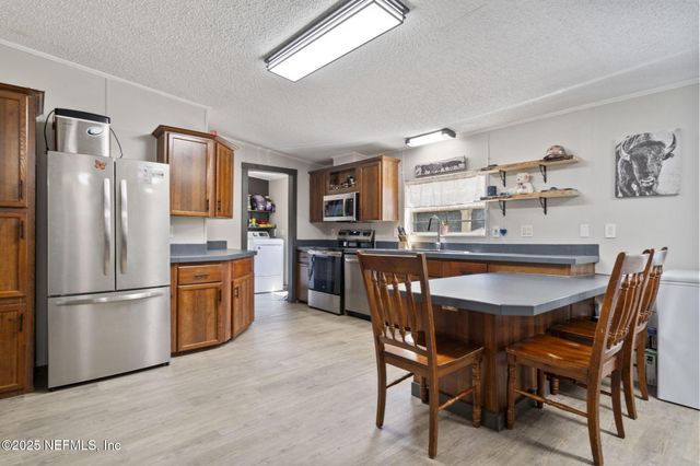 95060 HOLMBERG Lane, Fernandina Beach, FL 32034