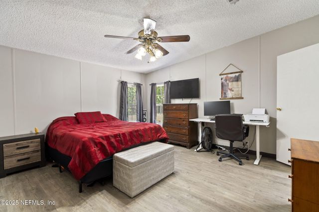 95060 HOLMBERG Lane, Fernandina Beach, FL 32034