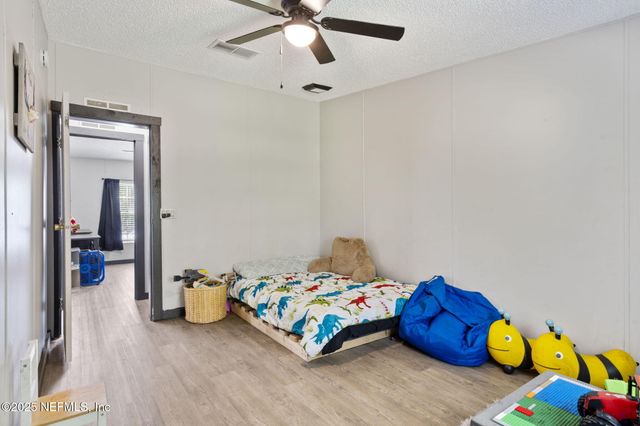 95060 HOLMBERG Lane, Fernandina Beach, FL 32034