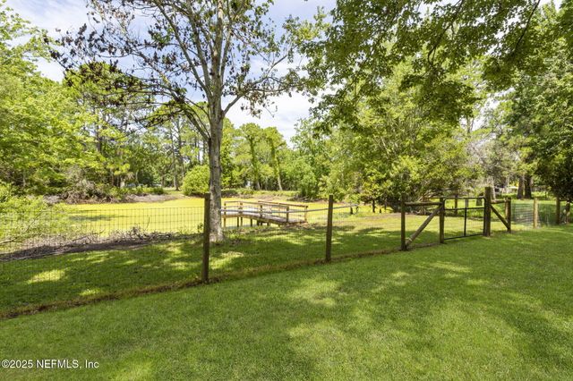 95060 HOLMBERG Lane, Fernandina Beach, FL 32034