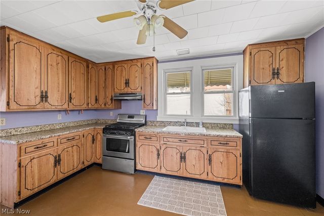 3663 E 54th Street, Cleveland, OH 44105