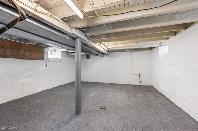 3663 E 54th Street, Cleveland, OH 44105