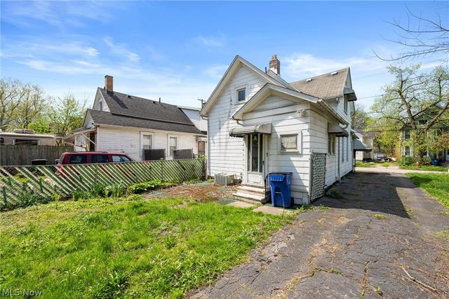 3663 E 54th Street, Cleveland, OH 44105