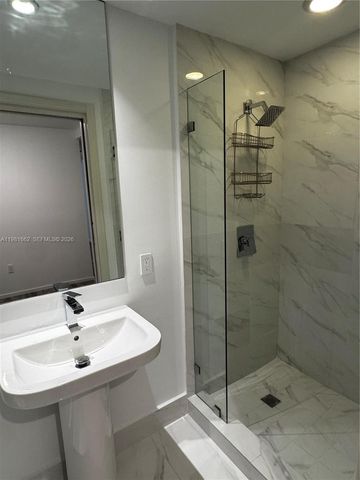 801 S Miami Ave 1906, Miami, FL 33130