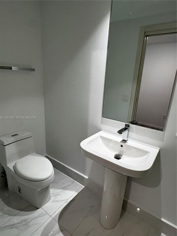 801 S Miami Ave 1906, Miami, FL 33130