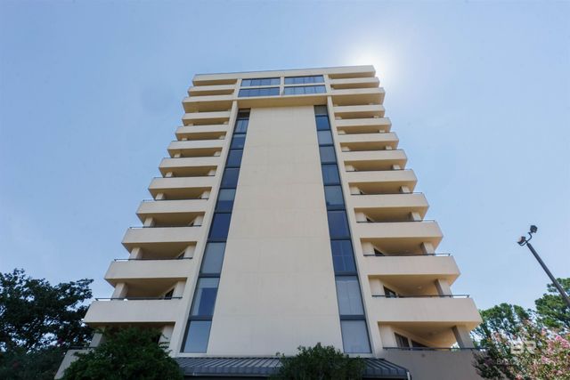 100 Tower Drive 203C, Daphne, AL 36526