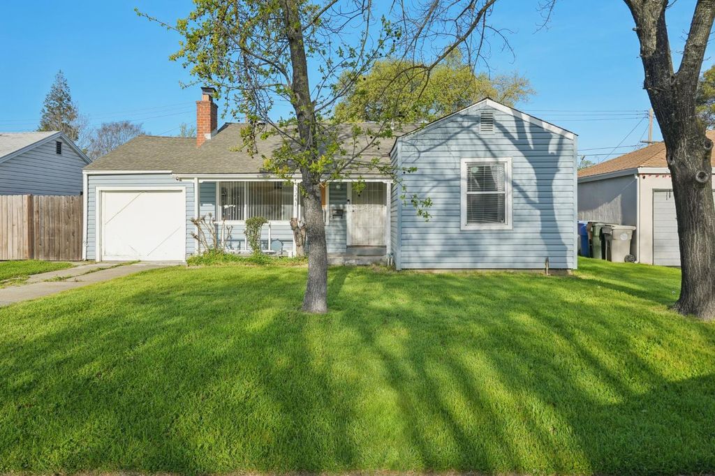 3241 Belmont Way, Sacramento, CA 95815