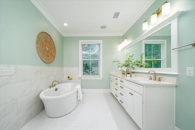 1291 S Barksdale Road, Mount Pleasant, SC 29464