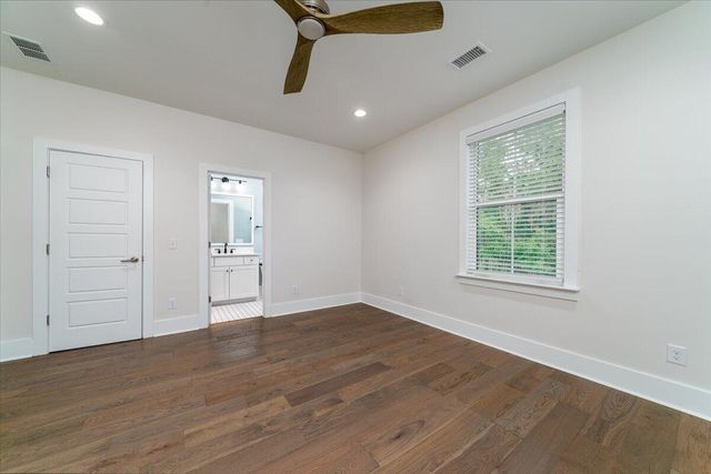 1291 S Barksdale Road, Mount Pleasant, SC 29464