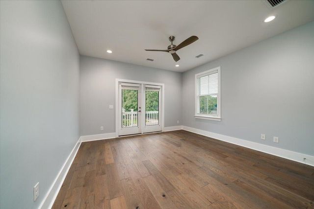 1291 S Barksdale Road, Mount Pleasant, SC 29464