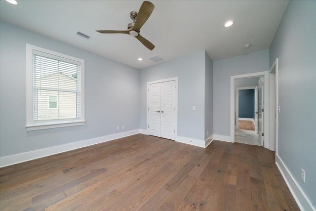 1291 S Barksdale Road, Mount Pleasant, SC 29464