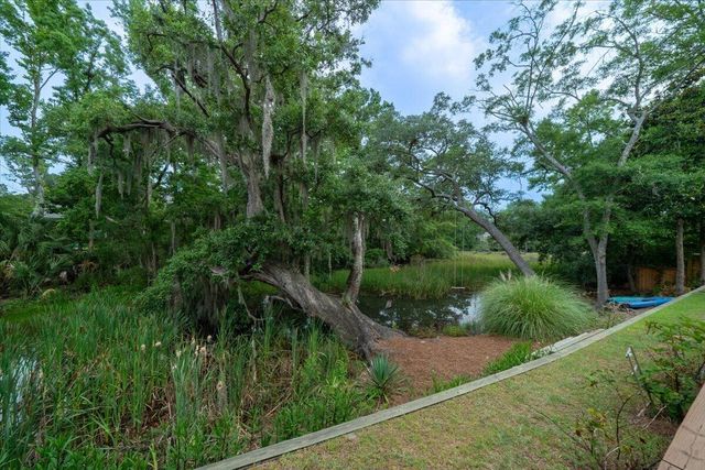 1291 S Barksdale Road, Mount Pleasant, SC 29464