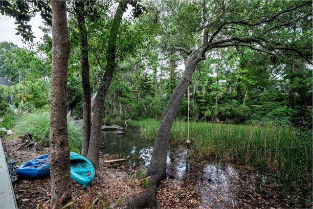 1291 S Barksdale Road, Mount Pleasant, SC 29464